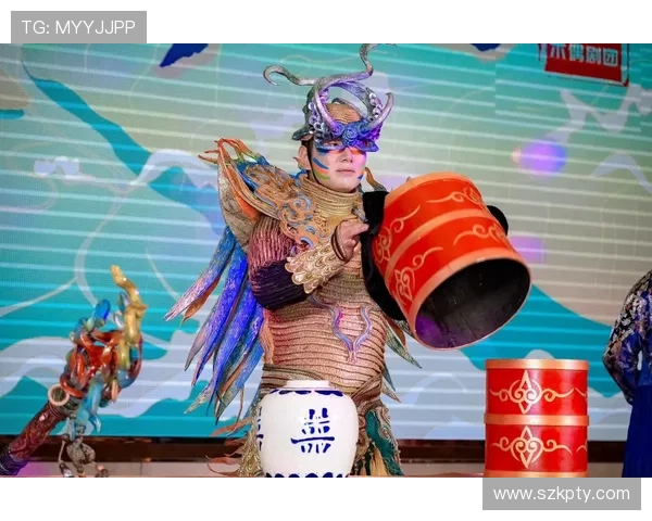 琴浦之韵：穿越时空的东方美学传奇